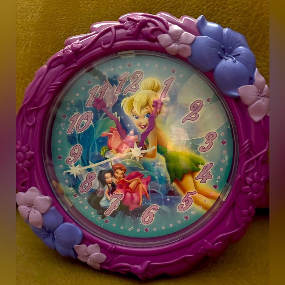 Tinker Bell  Disney clock w Hallmark itty-bitty Tinker bell 4 in stuffed toy.